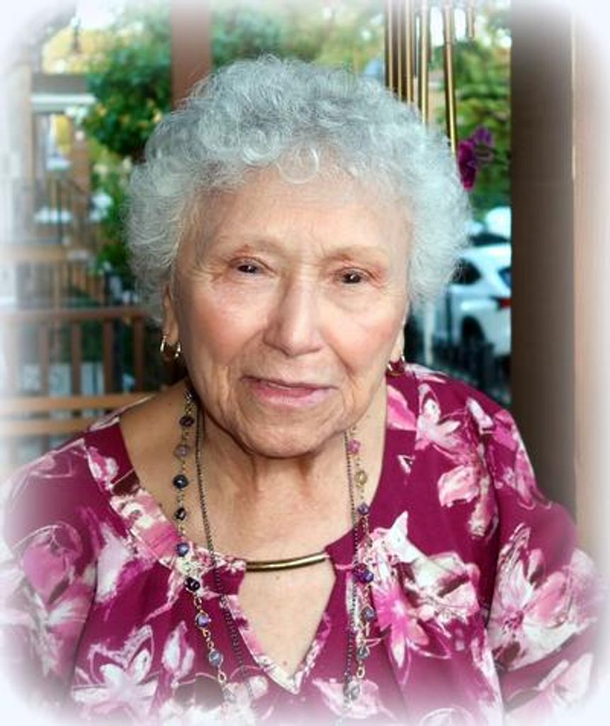 Carmen Maria Perez Profile Photo