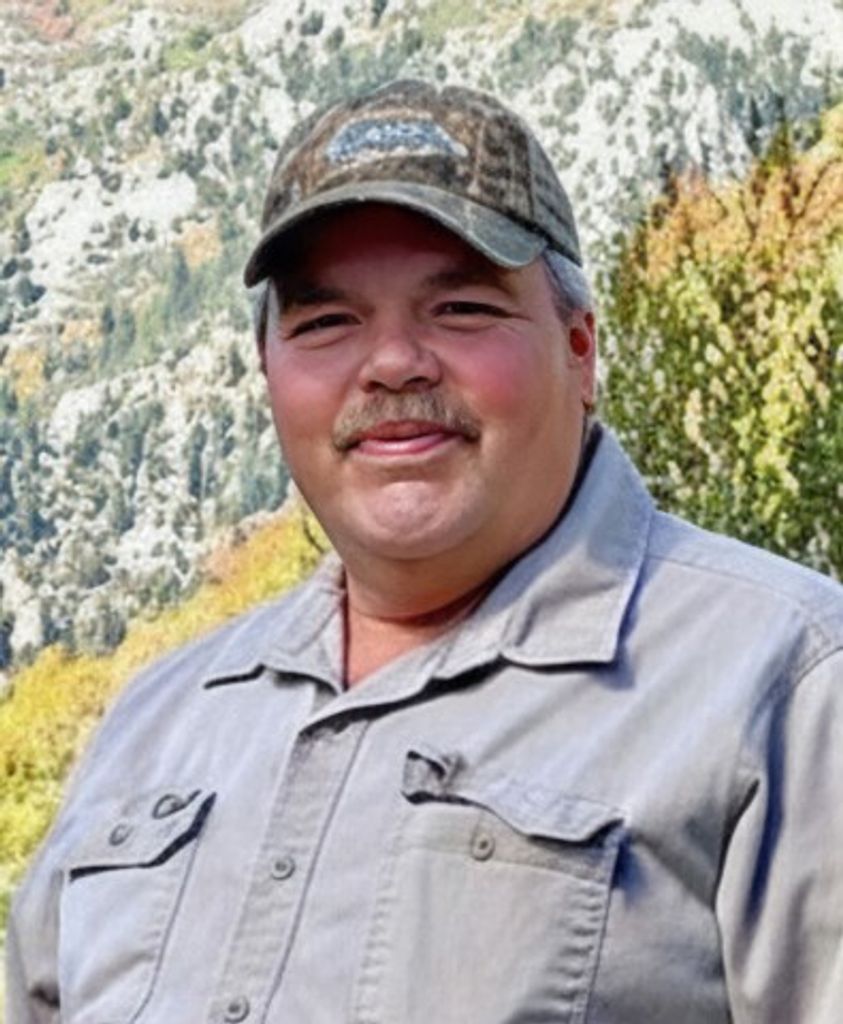 Charles "Charlie" Dwight Richard