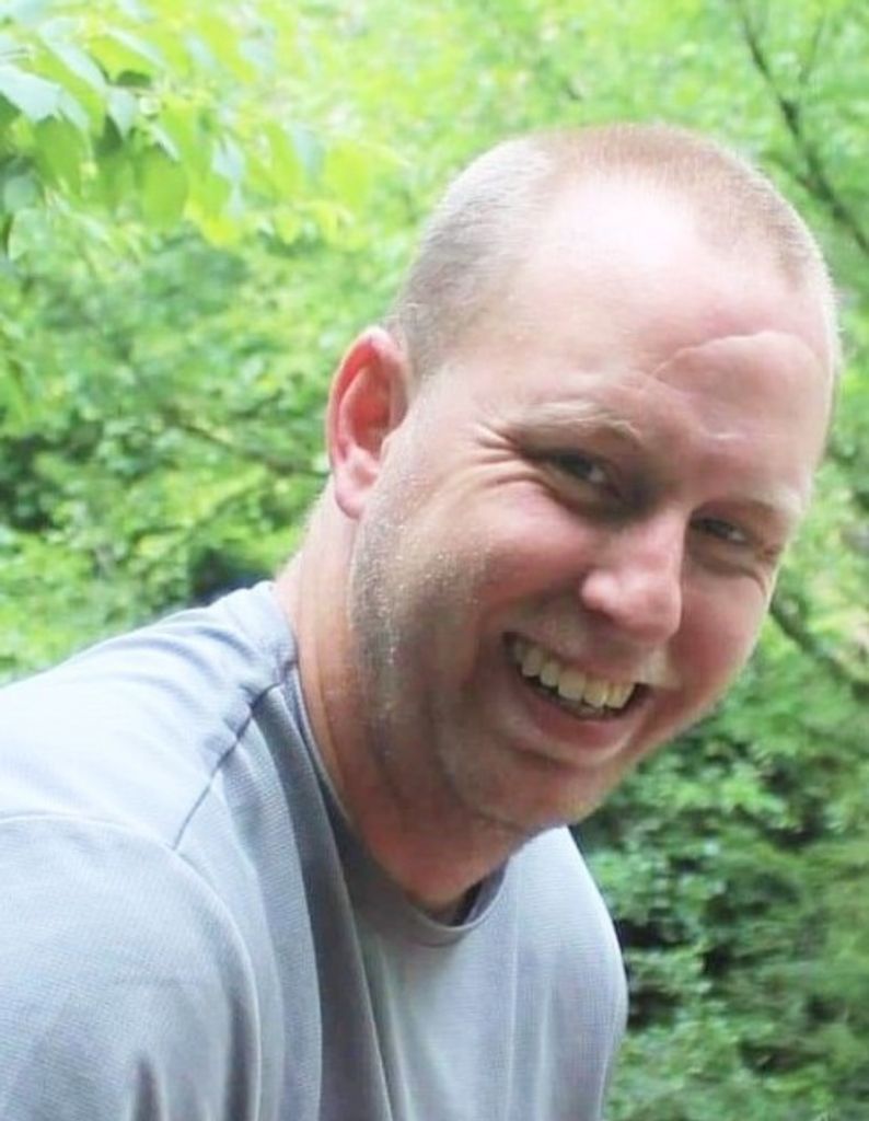 Robbie "Rob" Parish Profile Photo