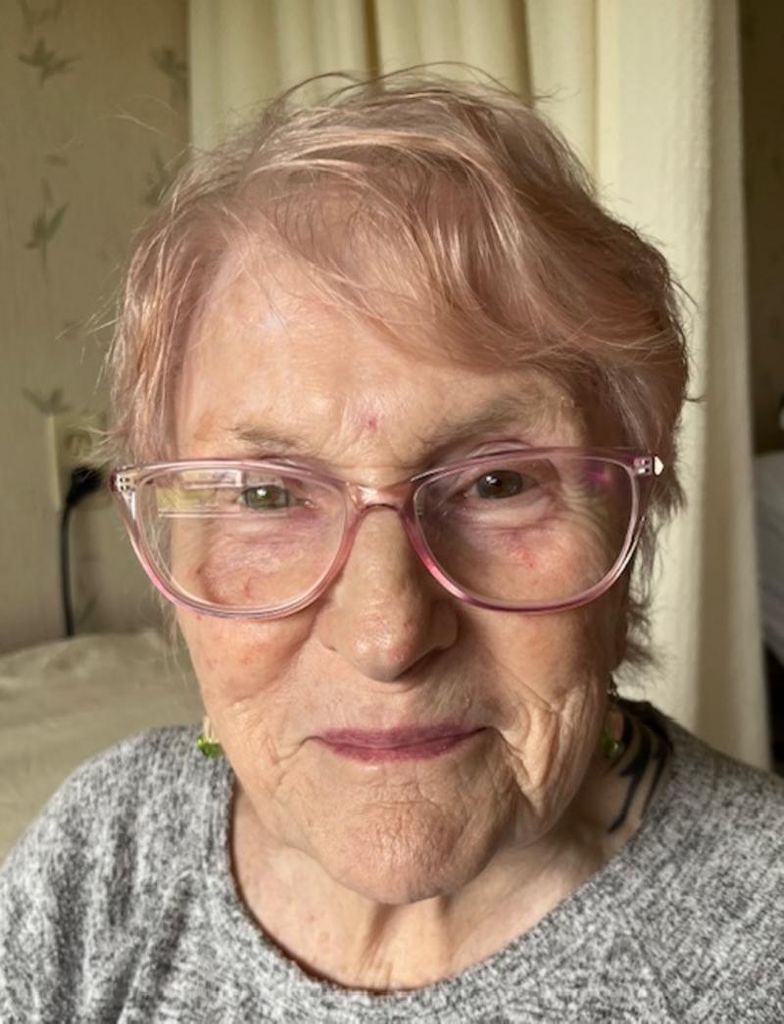 Gloria Anne Ault Profile Photo
