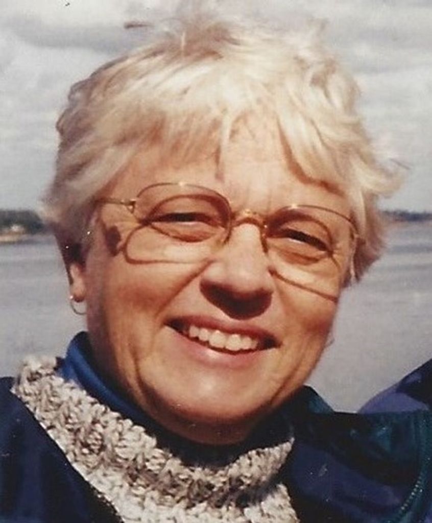 Phyllis Kletzien Campbell