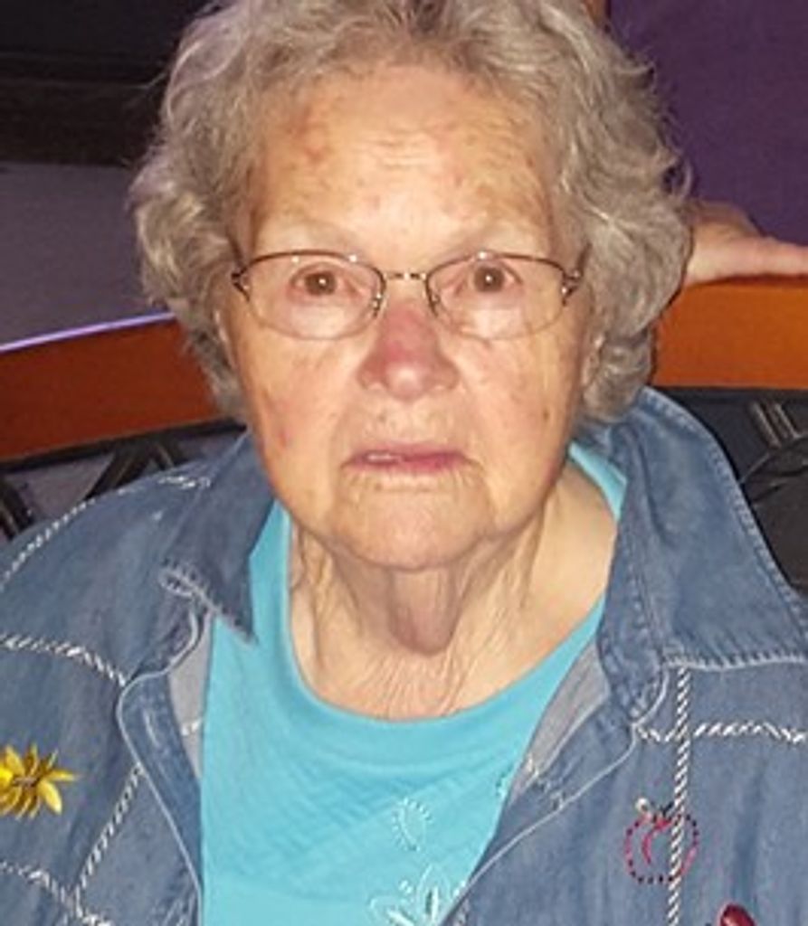 Nina Dupree (Gilbreath) Profile Photo