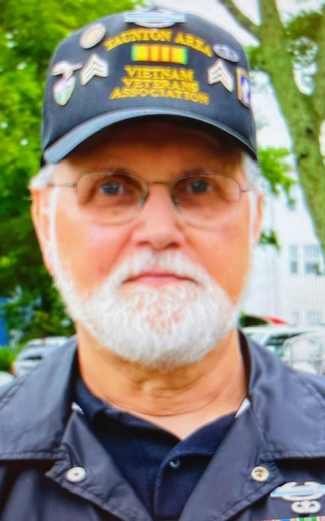 David E. Levesque