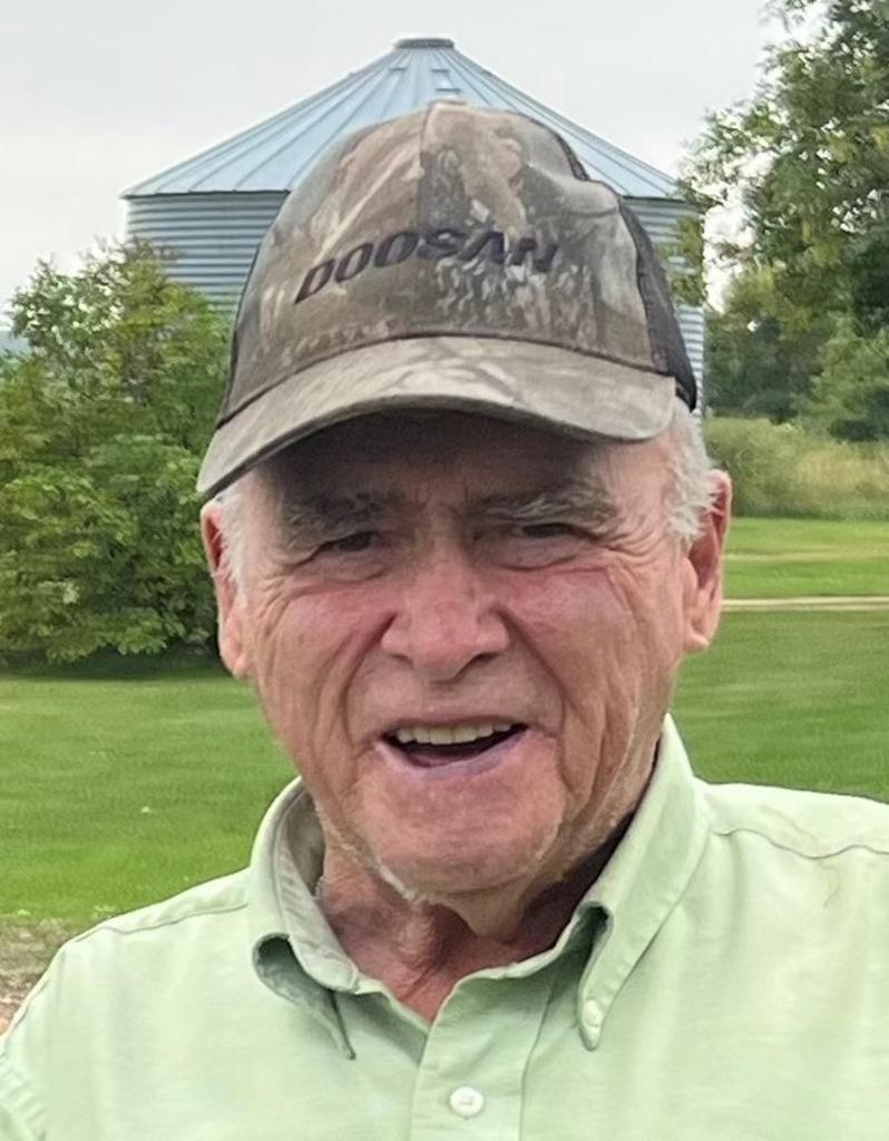 Michael "Mike" Paquin