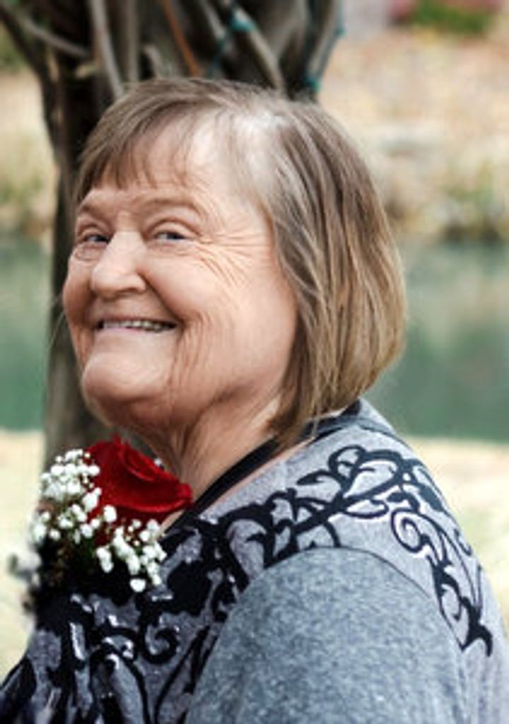 Carol Ann (Tootie) Hartog Profile Photo