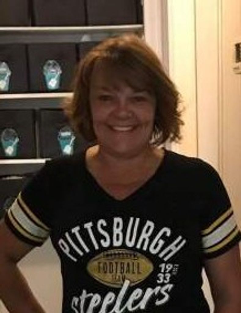 Donna Lee Kawinski