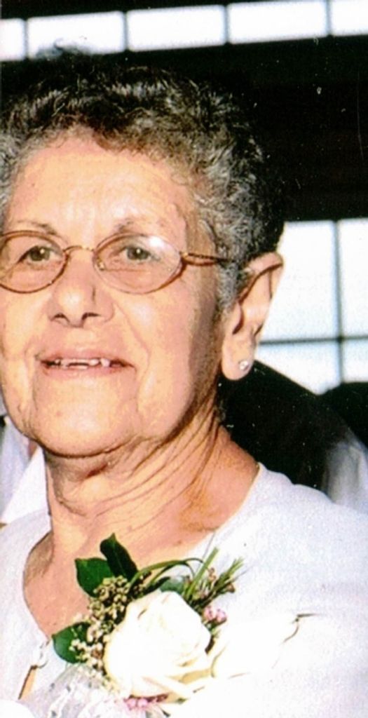 Mary J. (Medeiros)  Hayes