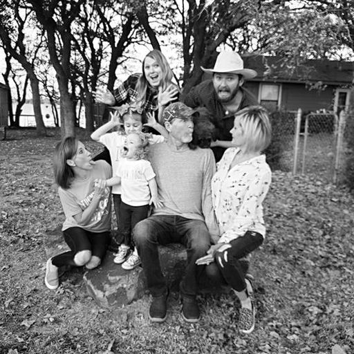 Kenneth Wayne Blair photo gallery thumbnail 1 of 2