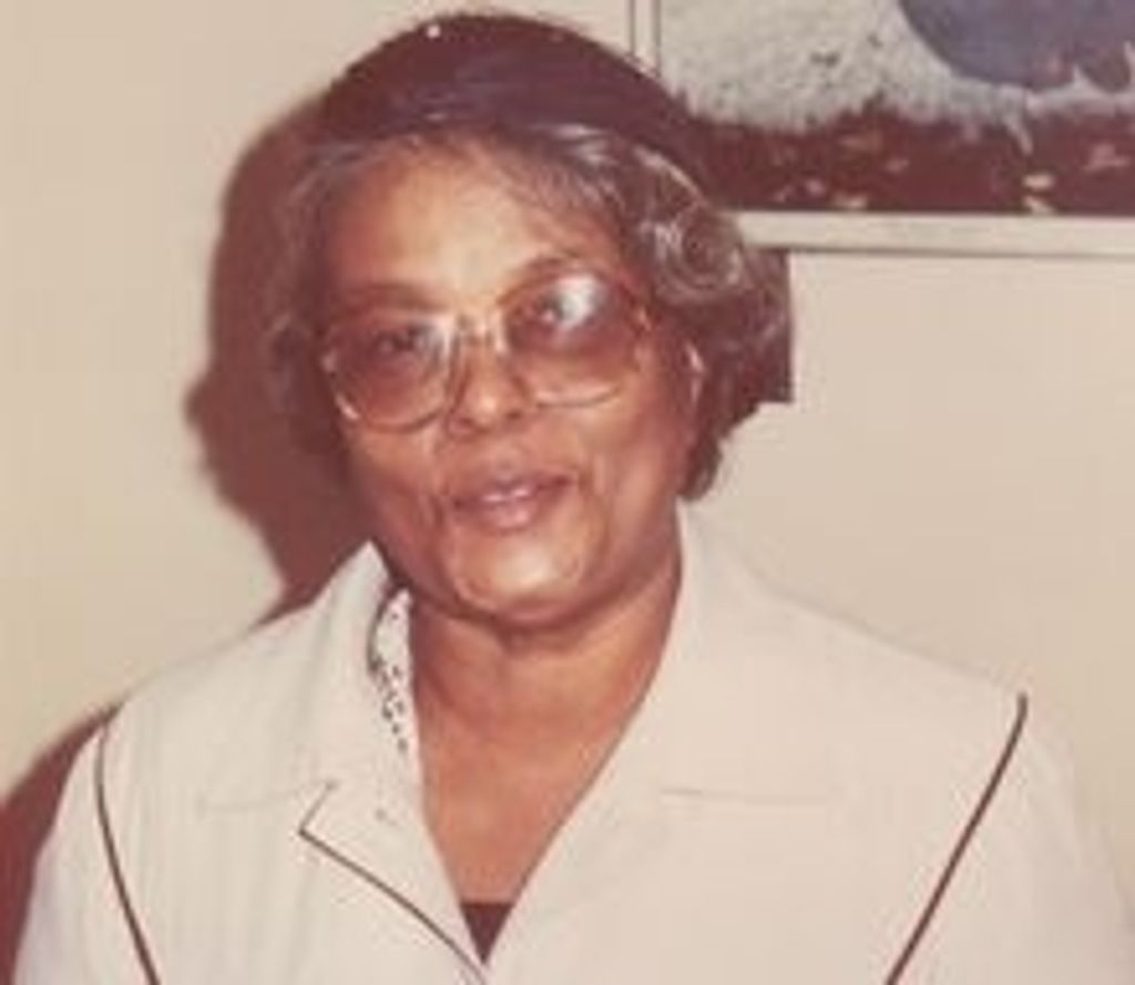 Ms Leonie Carletta Williams
