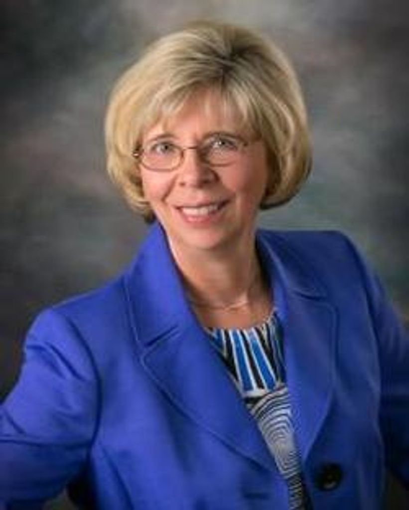 Susanne King Dement Profile Photo