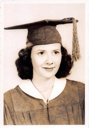 Martha Ann Segars photo gallery thumbnail 12 of 122