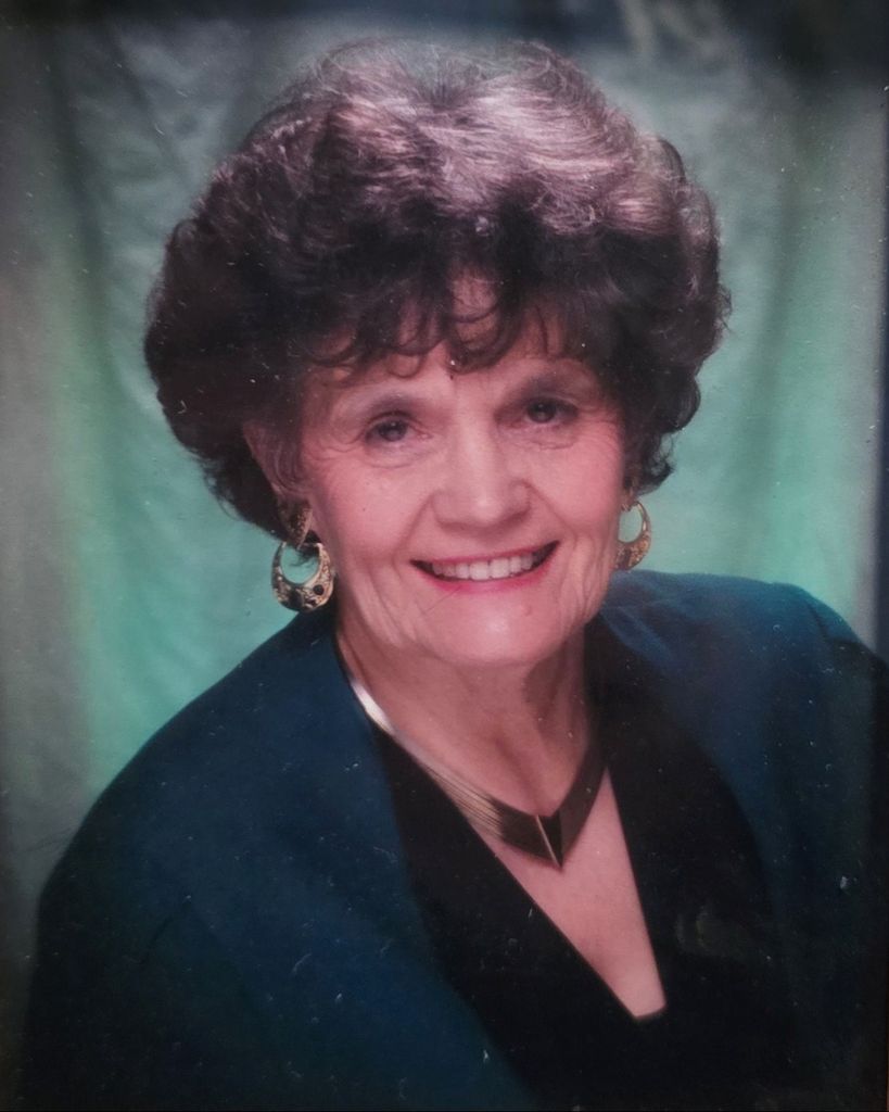 Helen M. Roberts Profile Photo