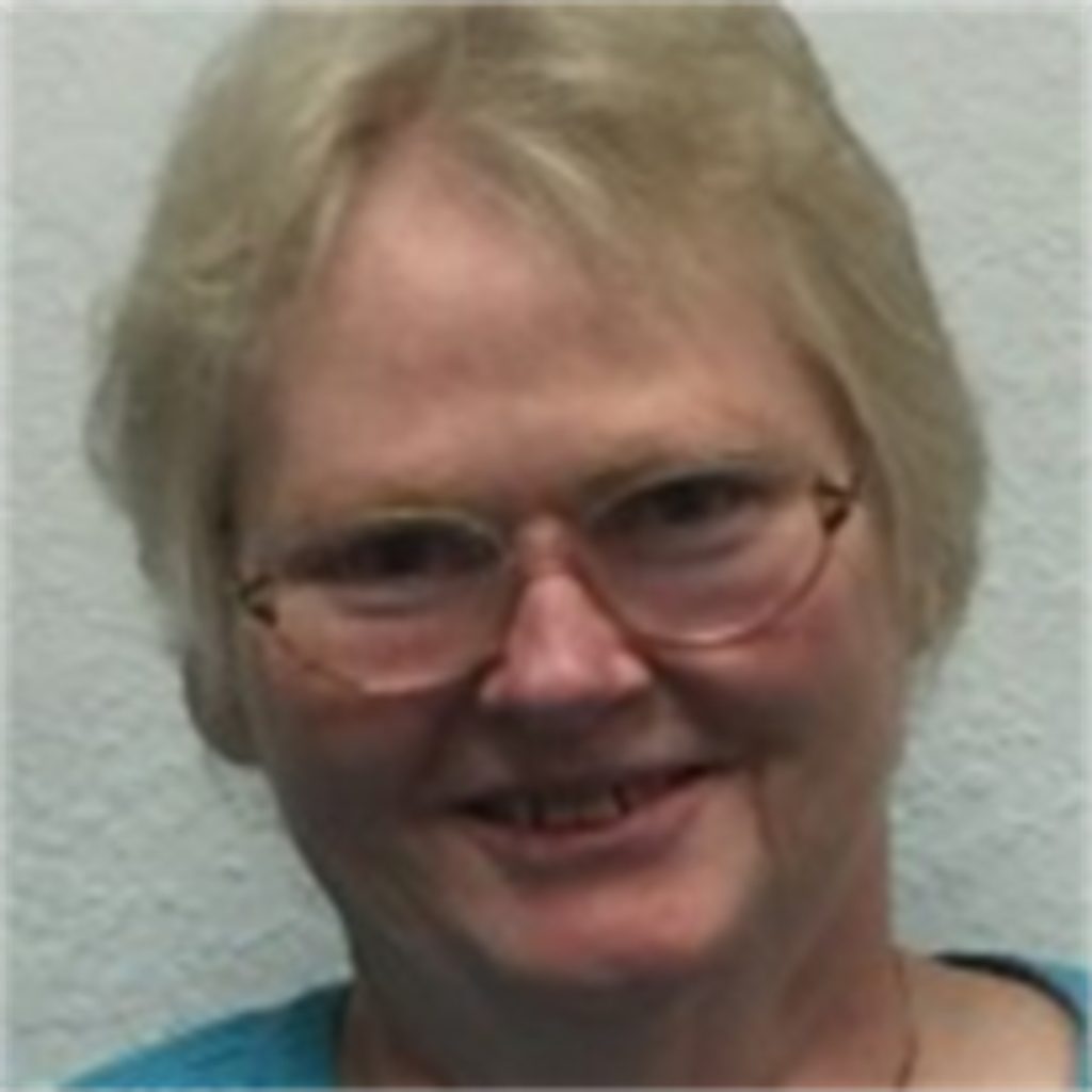 Robin J Crawford