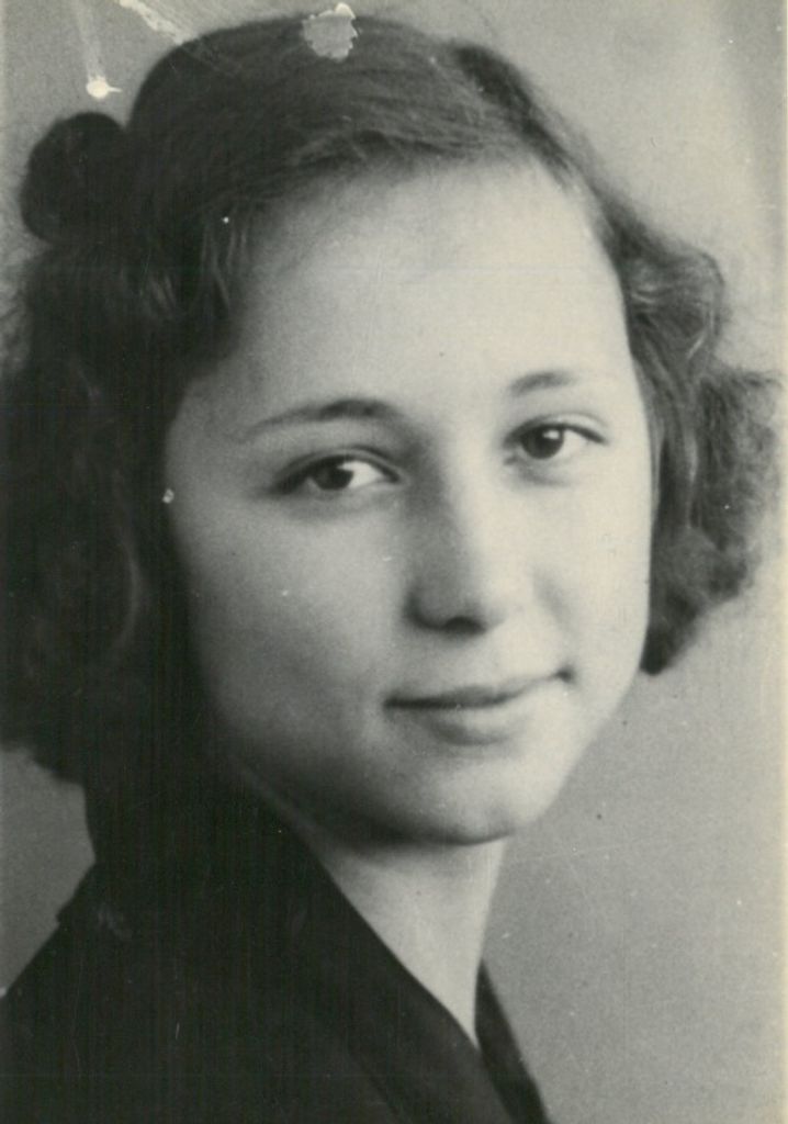 Muriel Lucas