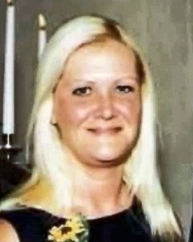 Jo Lynn Pearce Profile Photo