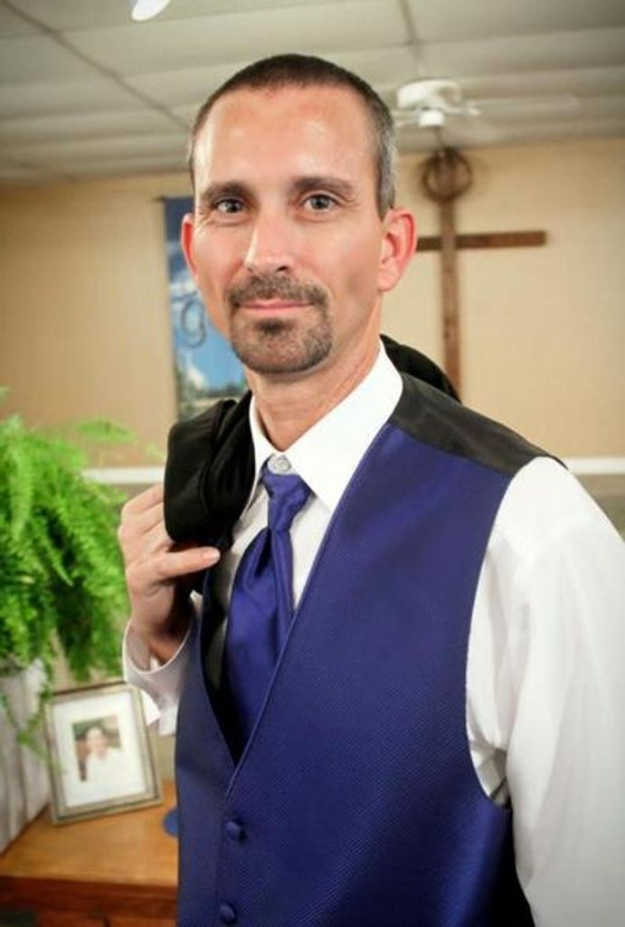 Timothy Lee "Tim" Parker