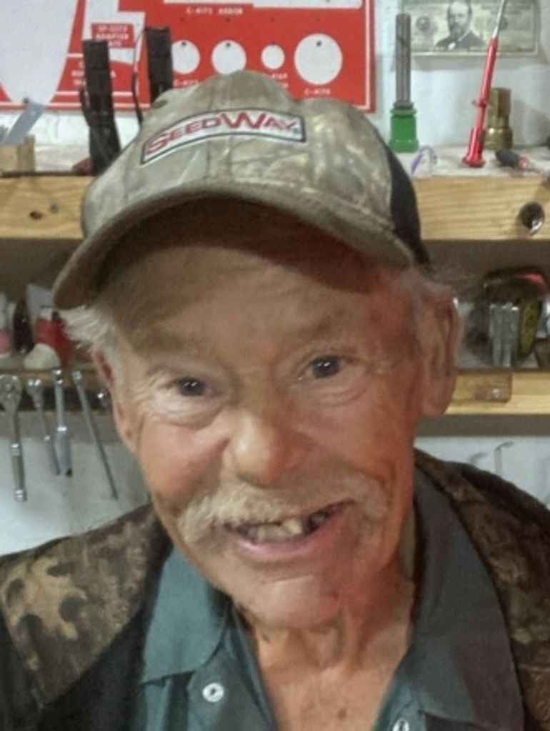 Robert P. "Bob" Davis Profile Photo