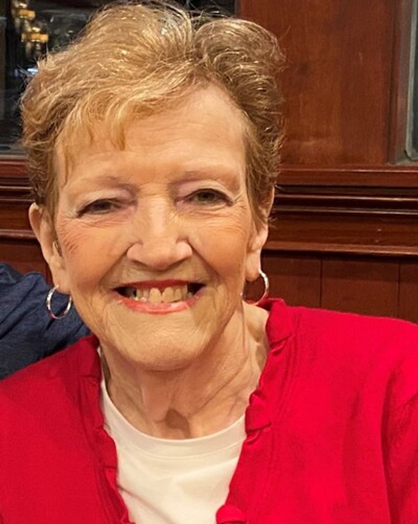 Charlotte Hires Collins Profile Photo