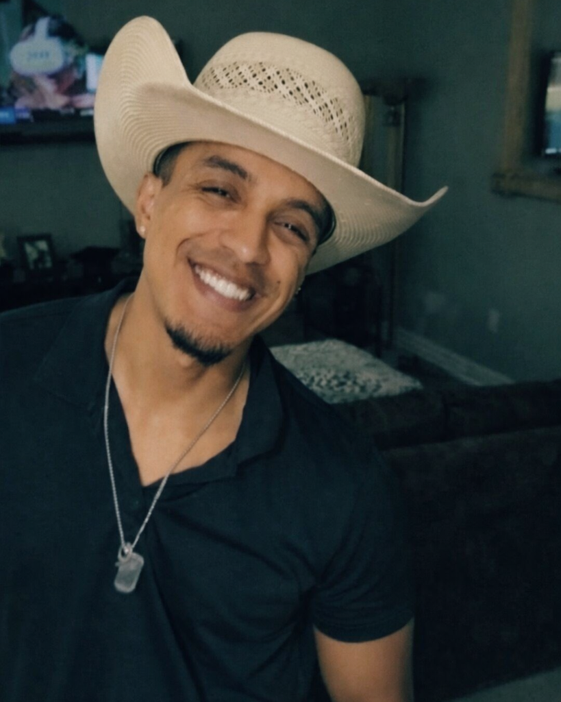 ISAAC DELEON Profile Photo