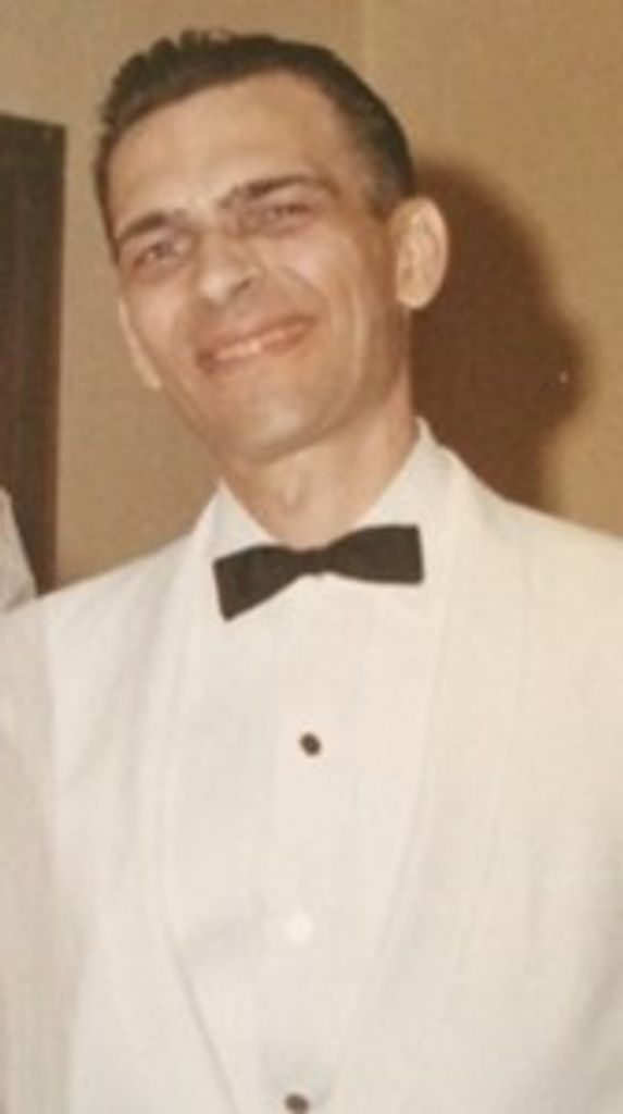 Theodore Niedzwiecki, Sr.