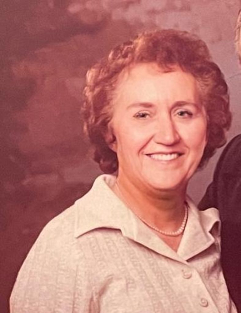 Nadia Efseaff Profile Photo