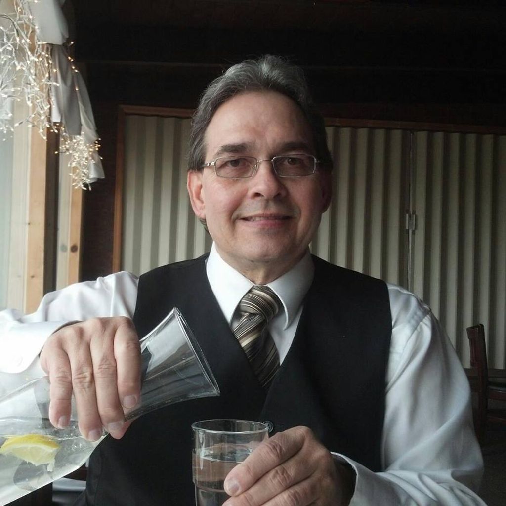 Charles "Chuck" Larson