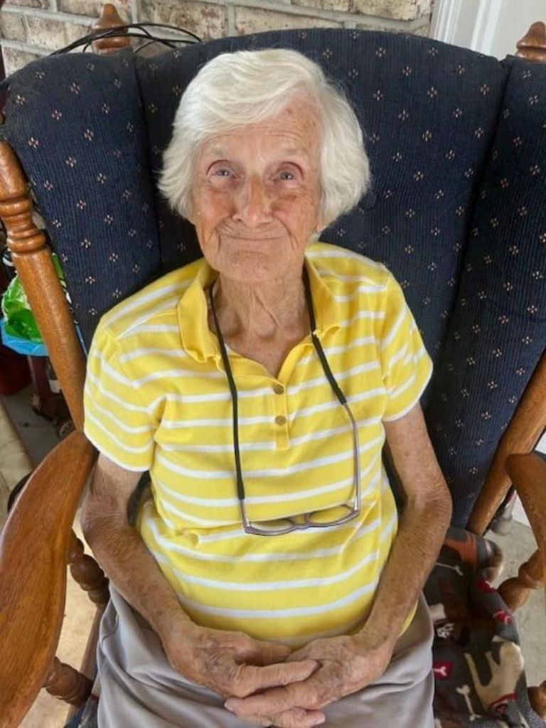 Dorothy "Dot" Jean Woods