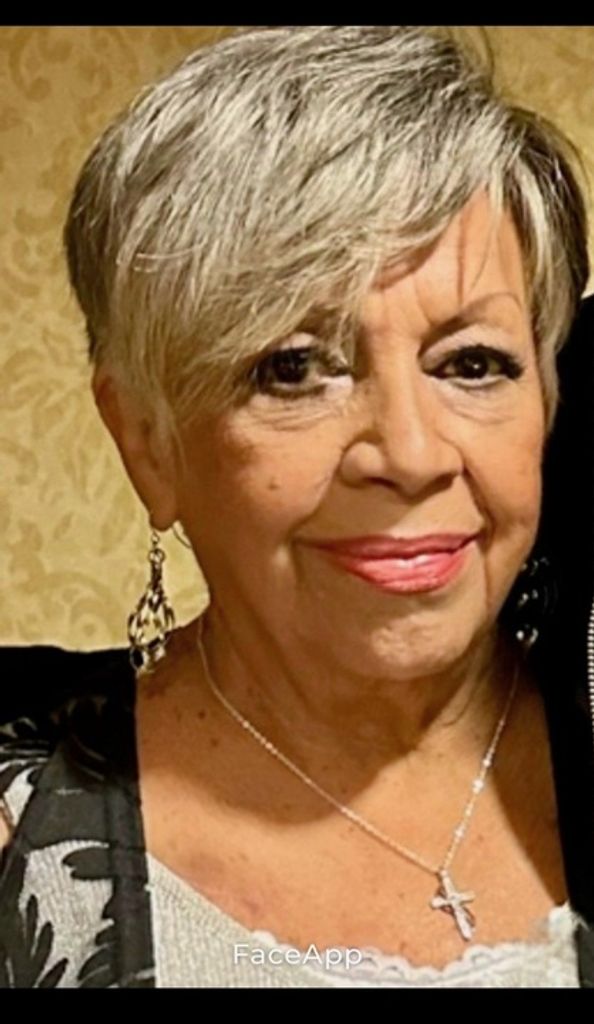 Maria De Lourdes Perez Profile Photo