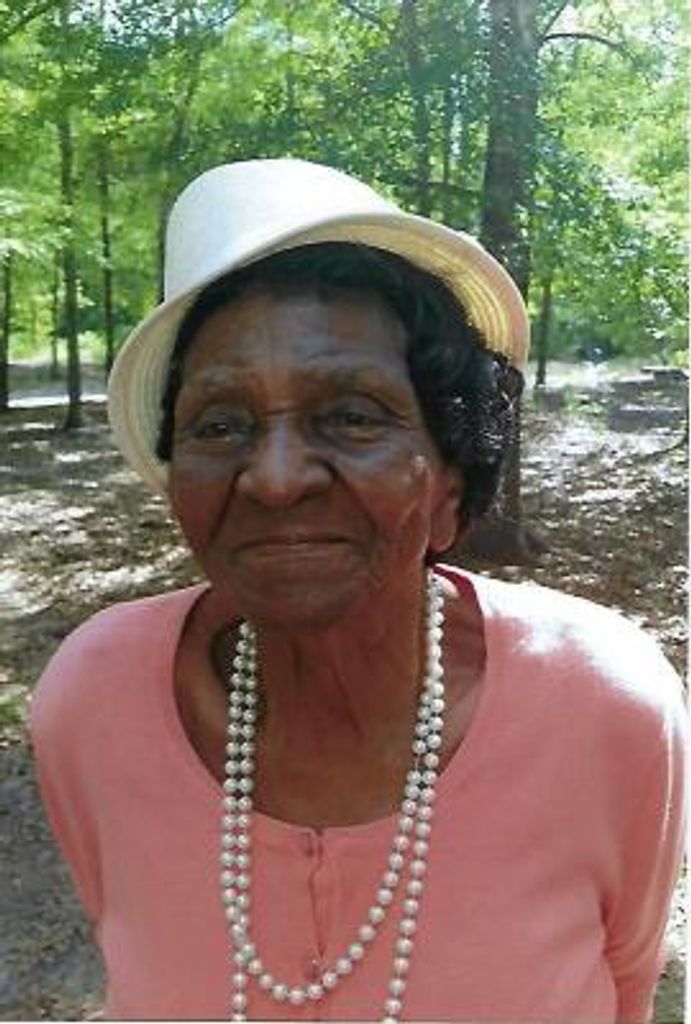 Estelle  Lula Landy Profile Photo