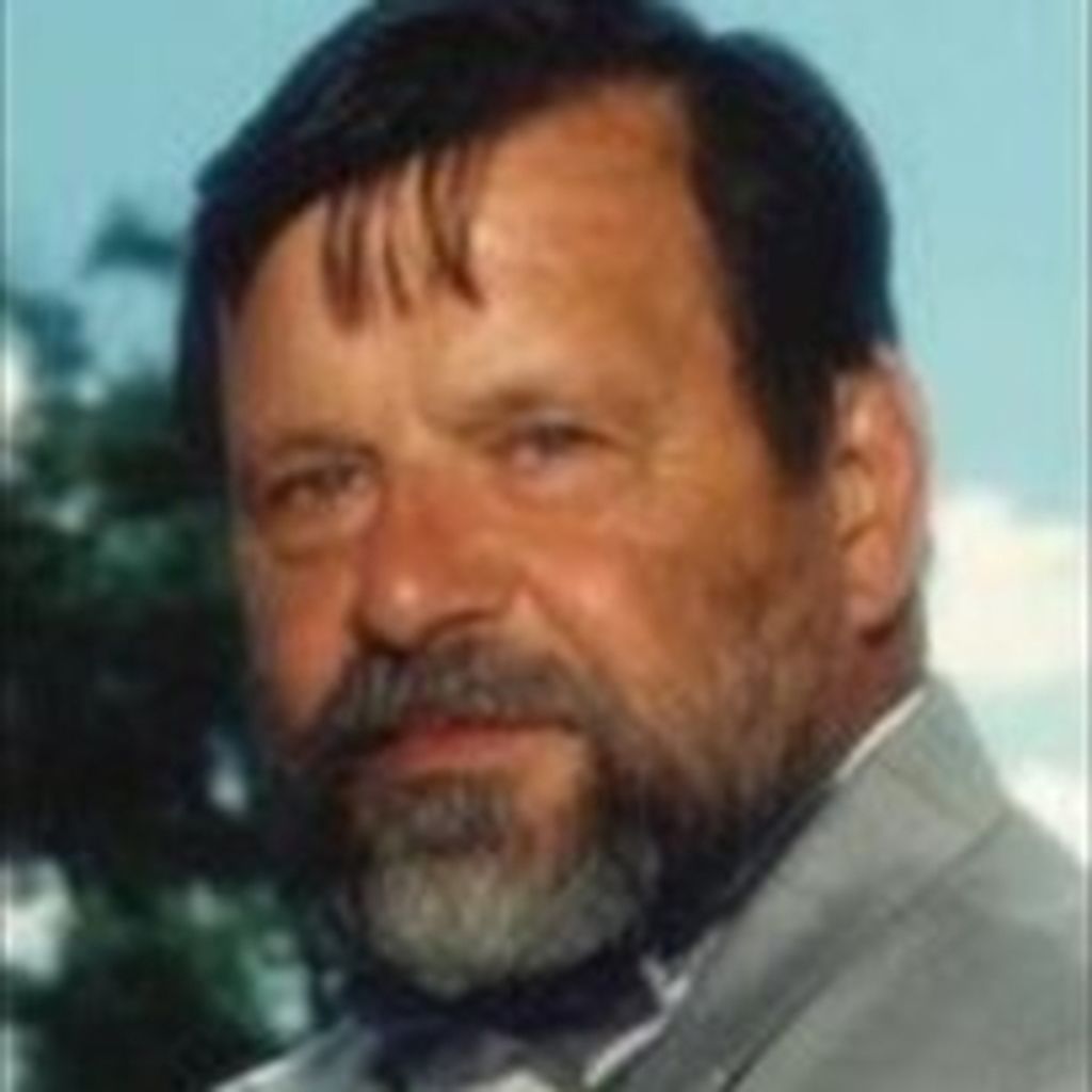 Mr Raymond J. Cabral
