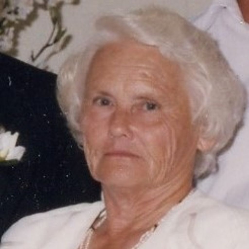 Sussie Estelle Bunting