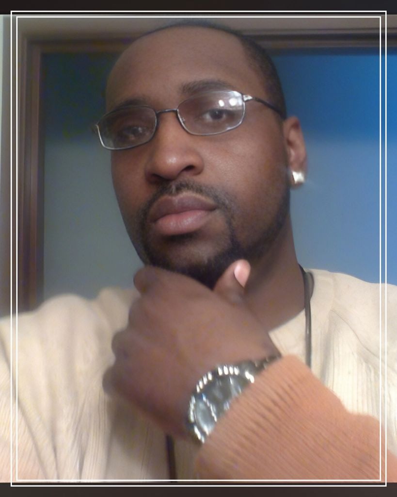 Ramon Newcomb Profile Photo