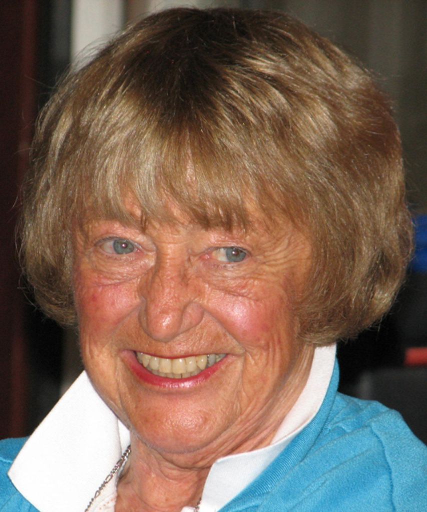 Patricia (Dickinson)  Jones