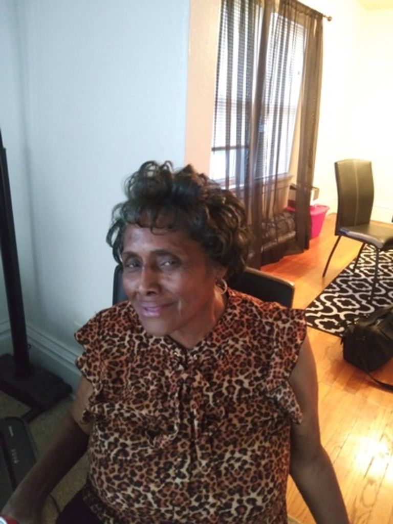 Easter E. Holloway Profile Photo