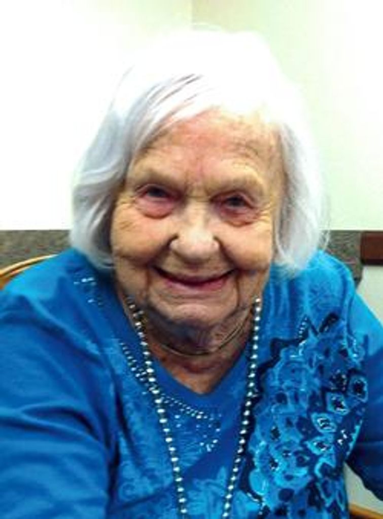 Elaine Woythaler