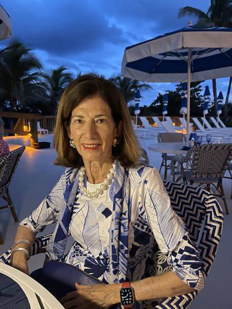 Mona Elizabeth Wolter