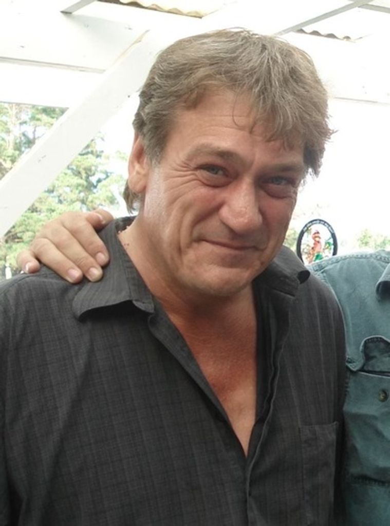 Ricky Myles Schmaus Profile Photo