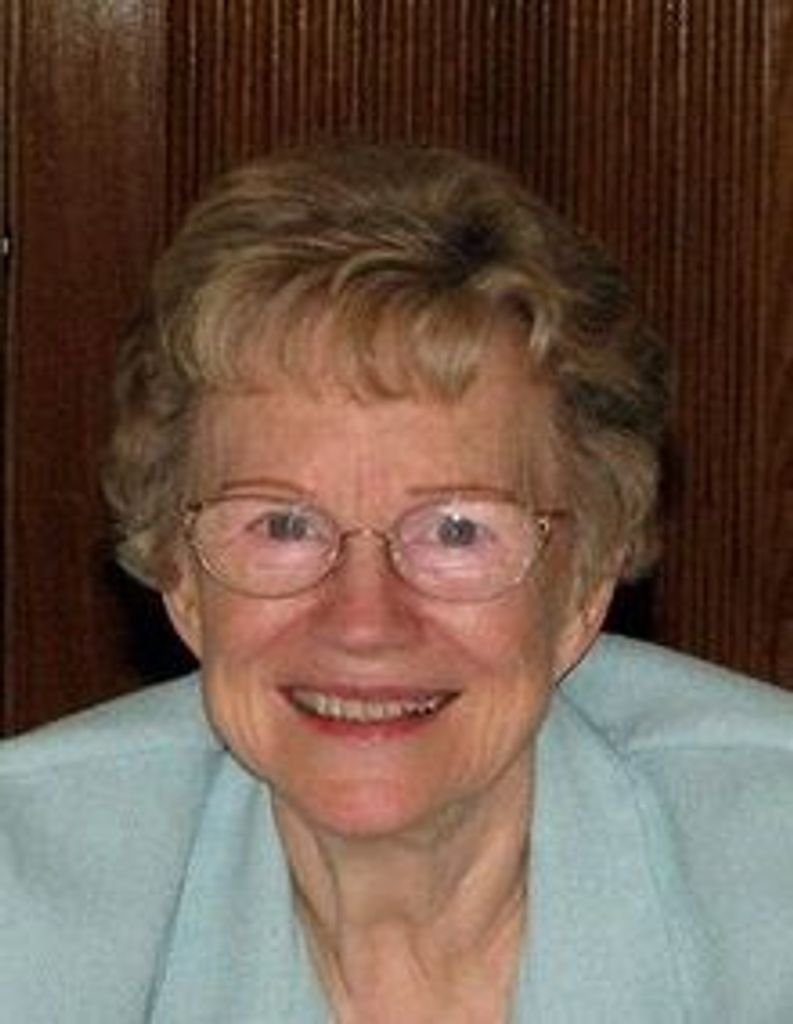 Carolyn Twomley Profile Photo