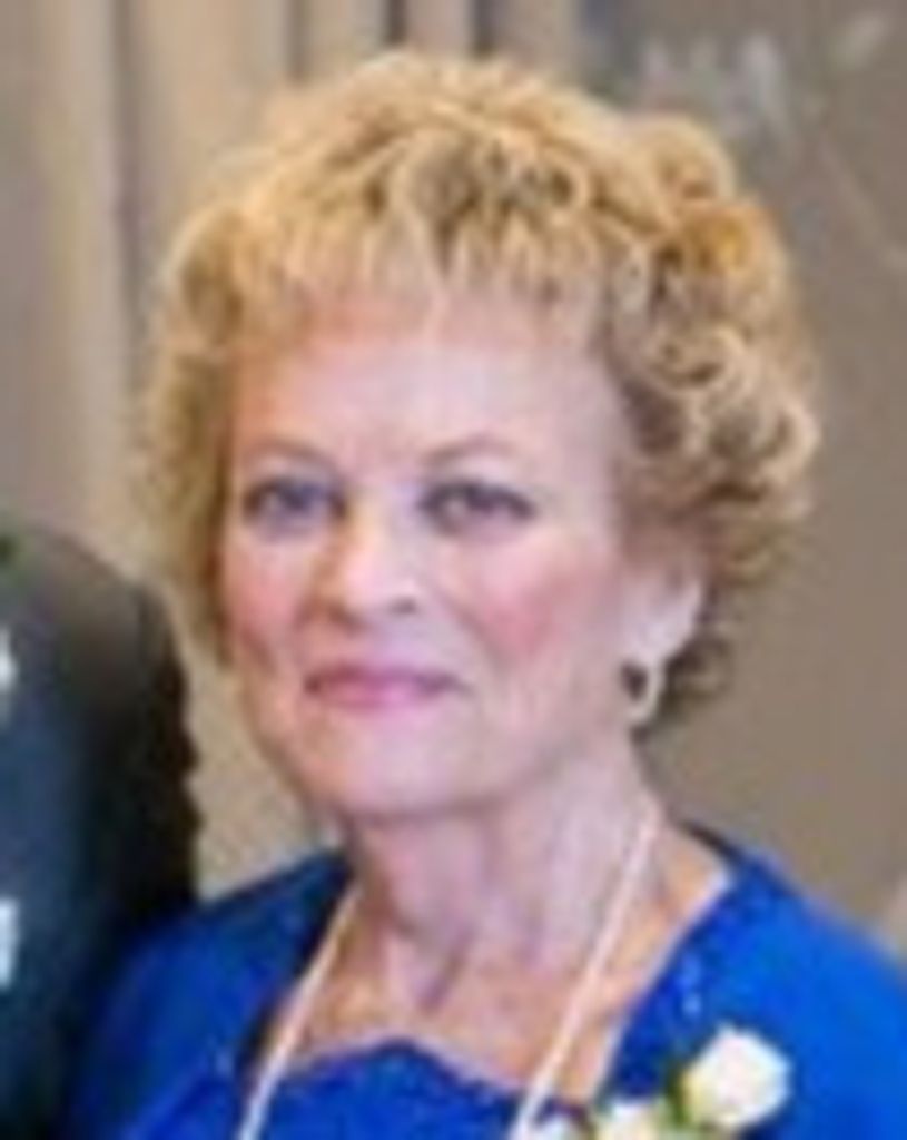 Nell Hunt Bridges Profile Photo