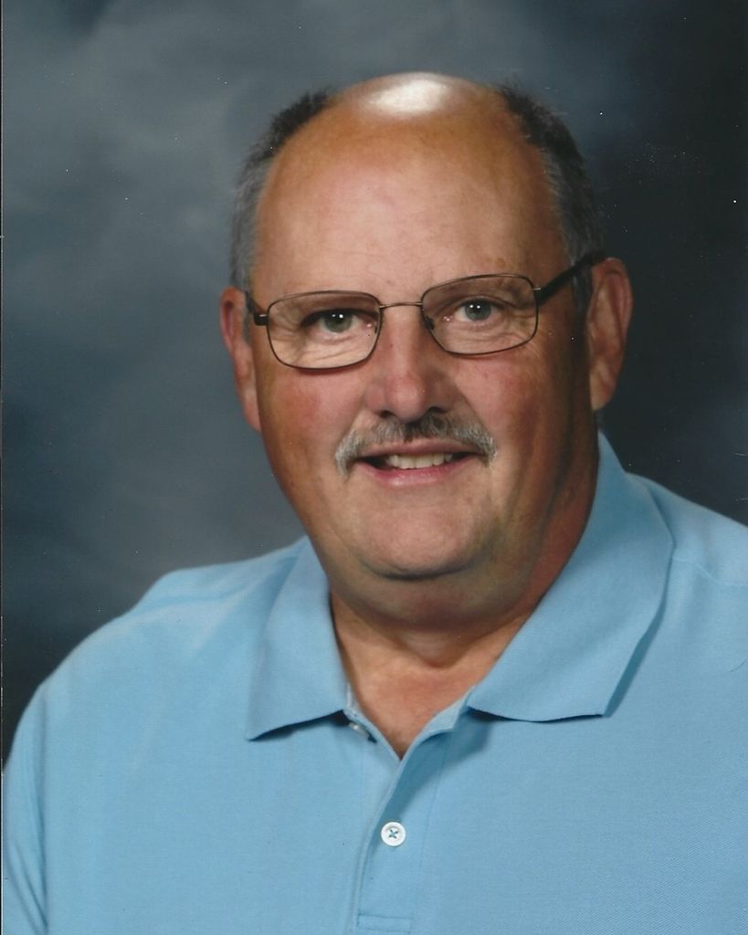 Michael Strand Profile Photo