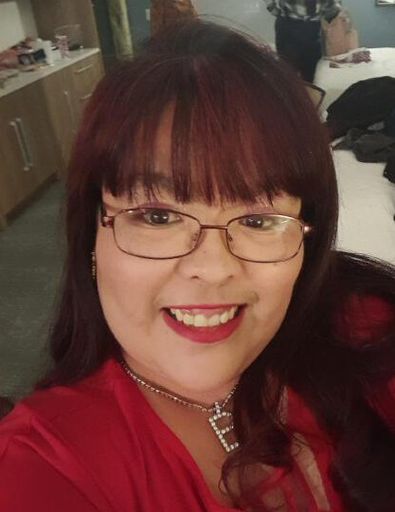 Benita Luz Hernandez Profile Photo