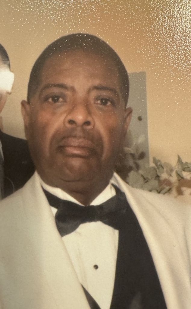 Kenneth Wilson Elliott Profile Photo