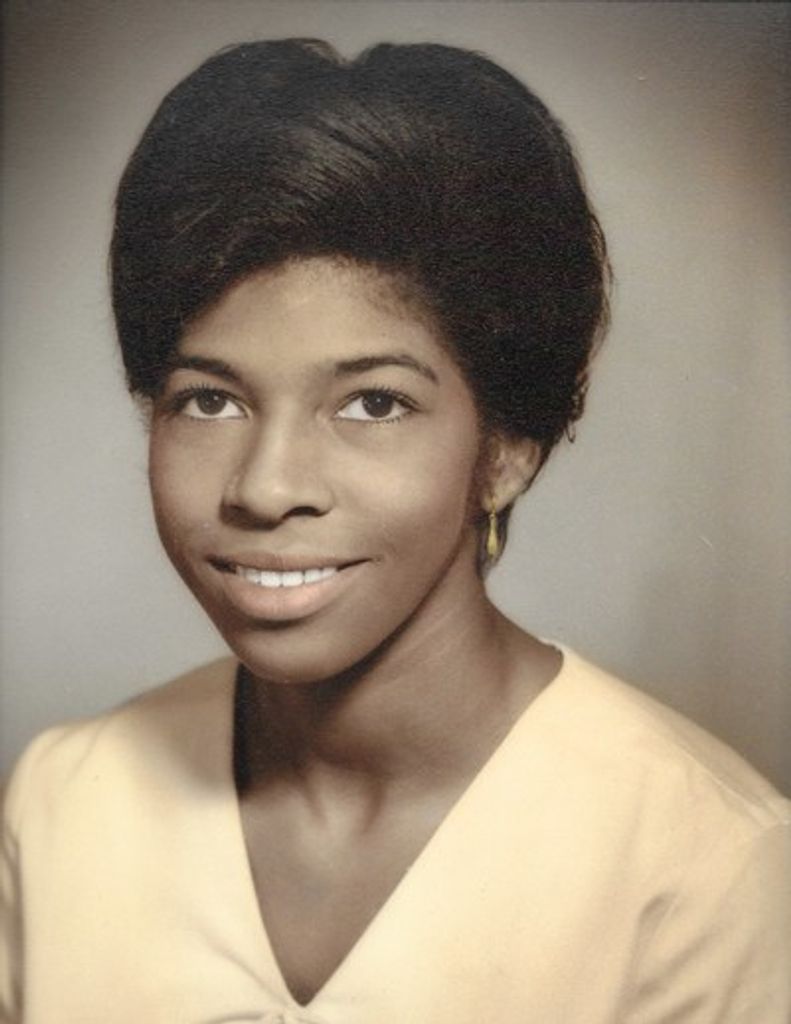 Vebrelean Jean Calhoun Profile Photo