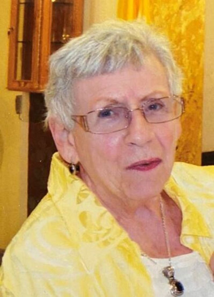 Eleanor Vondollen Profile Photo