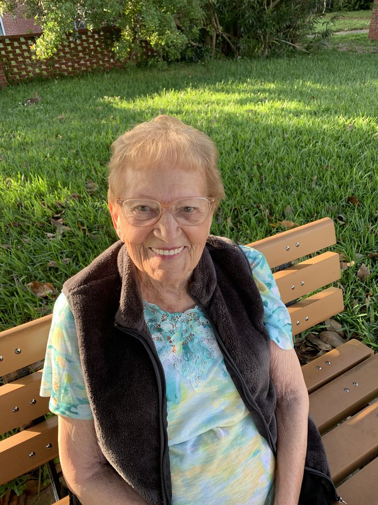 Gertrude Desmarais Elgersma Profile Photo