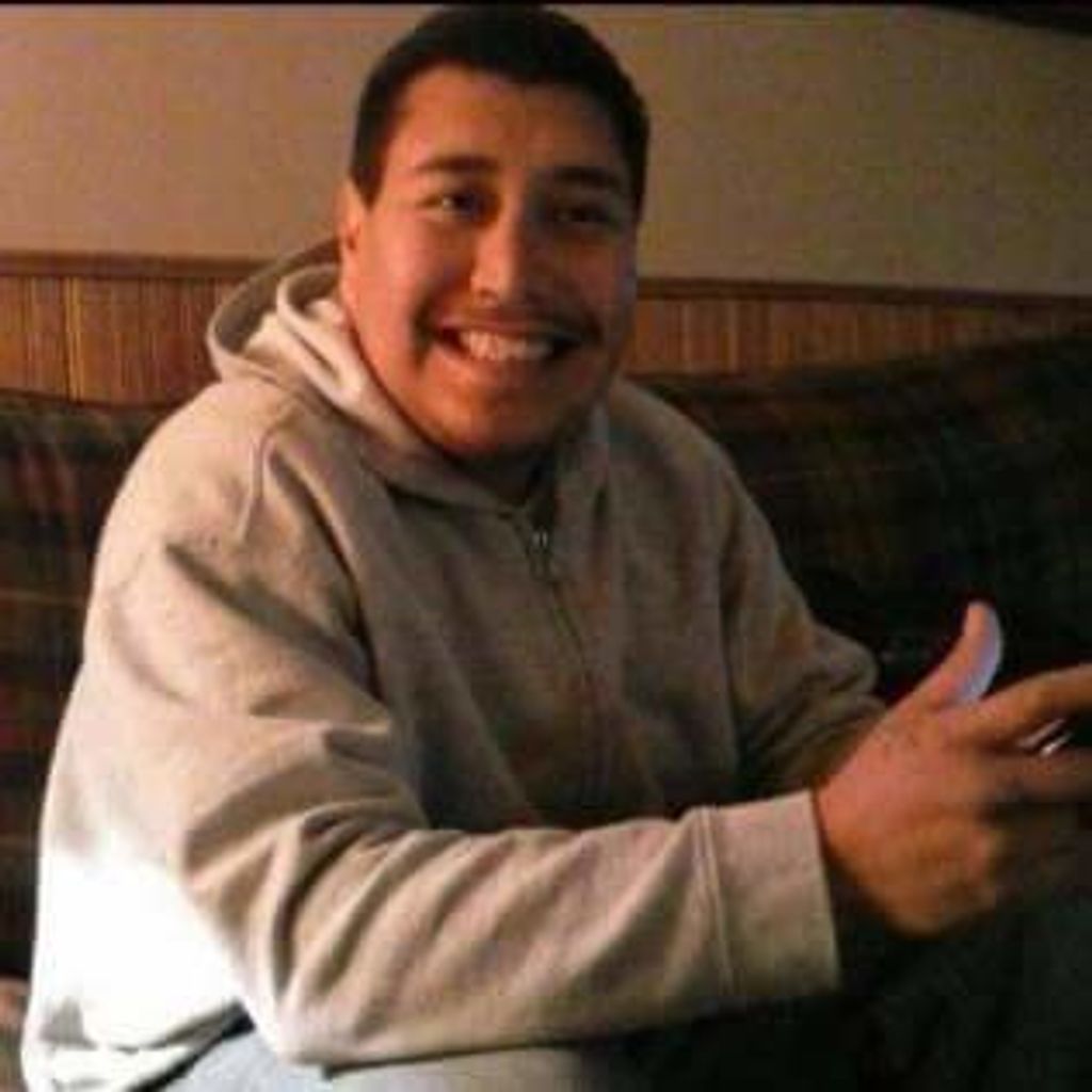 Richard  Chavez