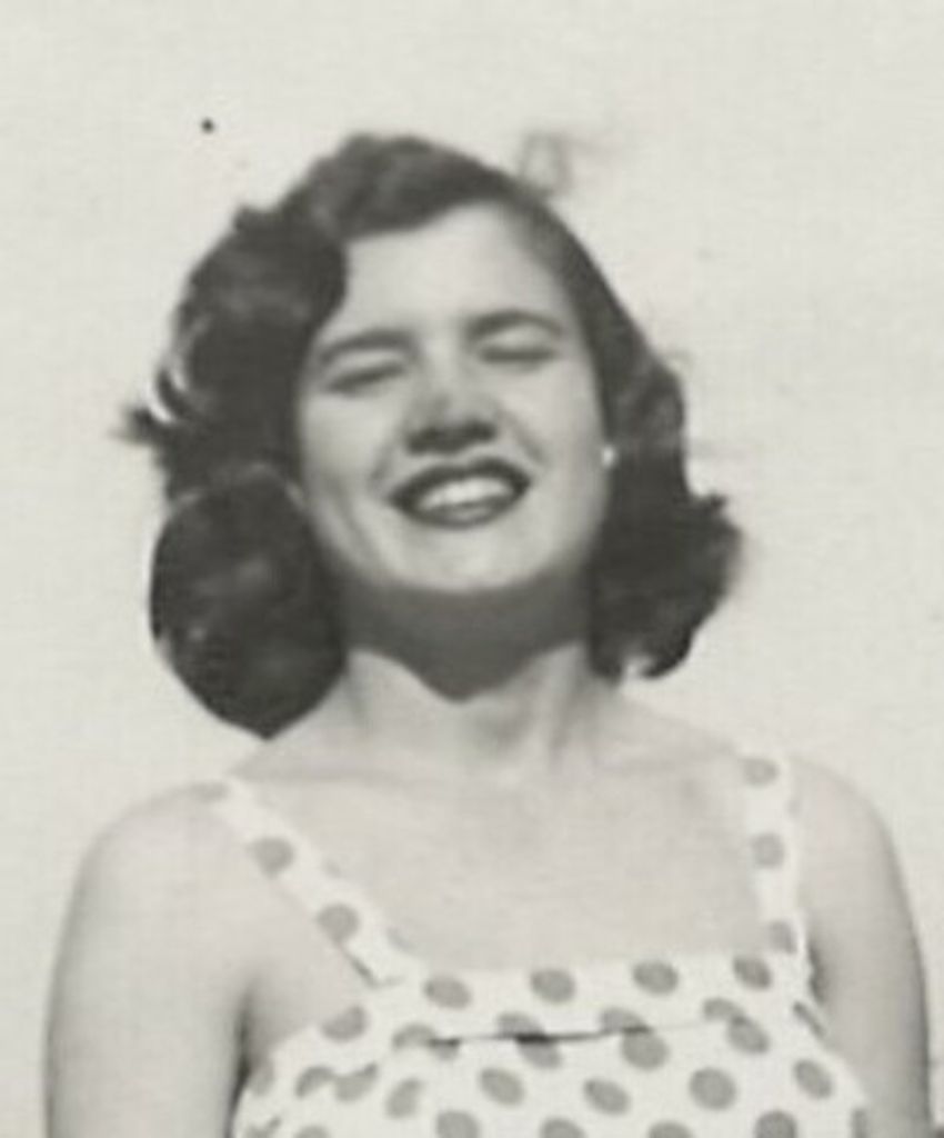 Oma Sue Seward Profile Photo