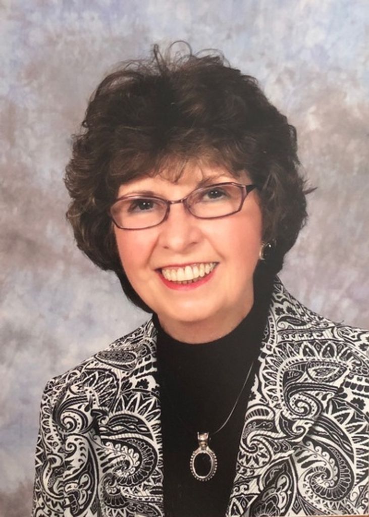 Violet Cantrell-Mullins