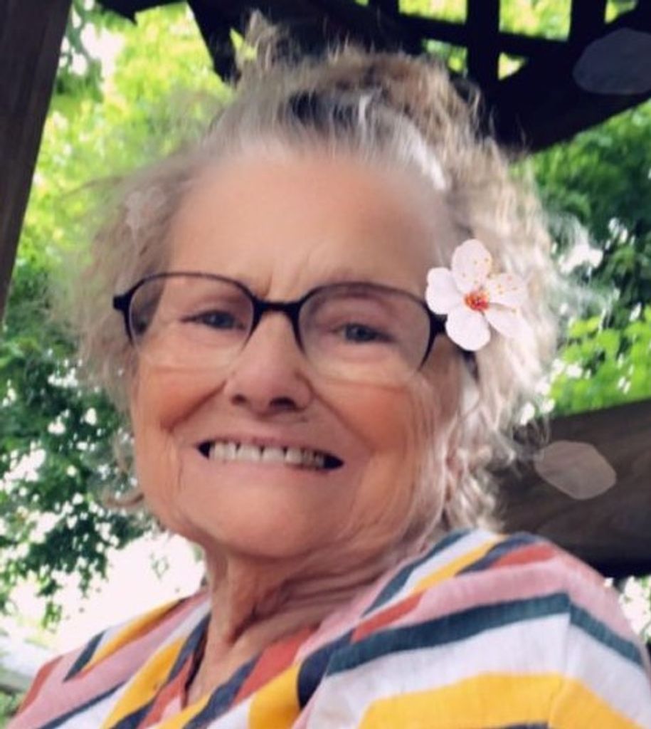 Beatrice "Lucy" L. Locke