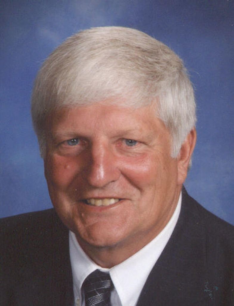 Robert Nelson Profile Photo